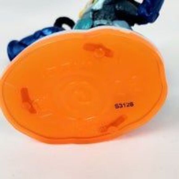 Skylanders Giants JET-VAC First Edition Figure - Picture 3 of 3